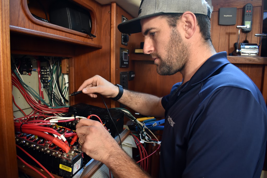 Pacific Yacht Systems | 1641 Powell St, Vancouver, BC V5L 1H5, Canada | Phone: (604) 284-5171