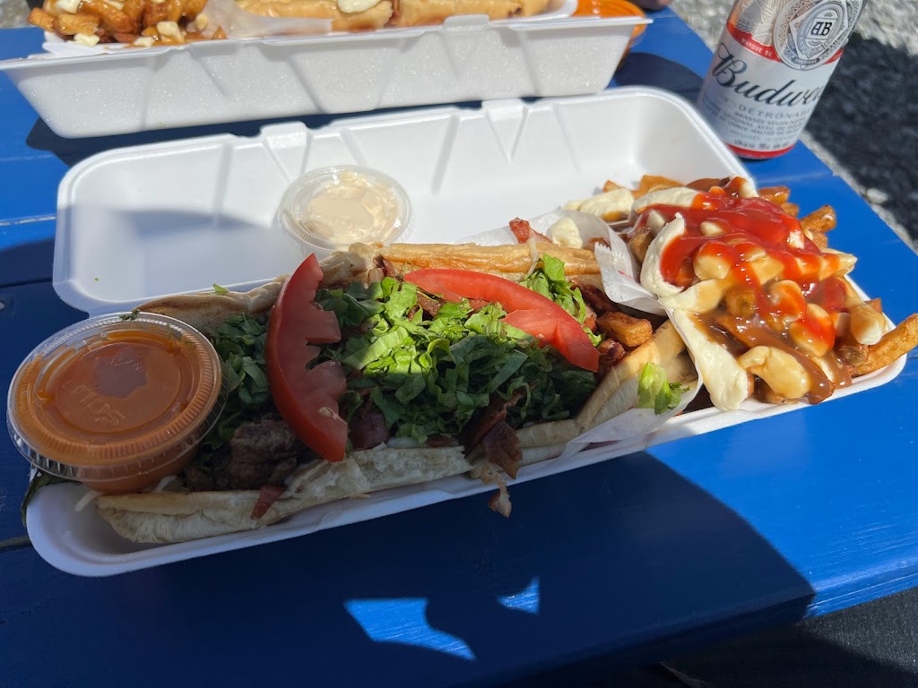 Casse Croute Chez Ti-Mat | 415 Rue Principale, Pohénégamook, QC G0L 1J0, Canada | Phone: (418) 893-1111