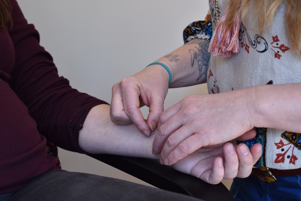 Sākrid Acupuncture and Shamanic Healing | 2209 Arbutus Rd, Victoria, BC V8N 1V2, Canada | Phone: (587) 581-5081