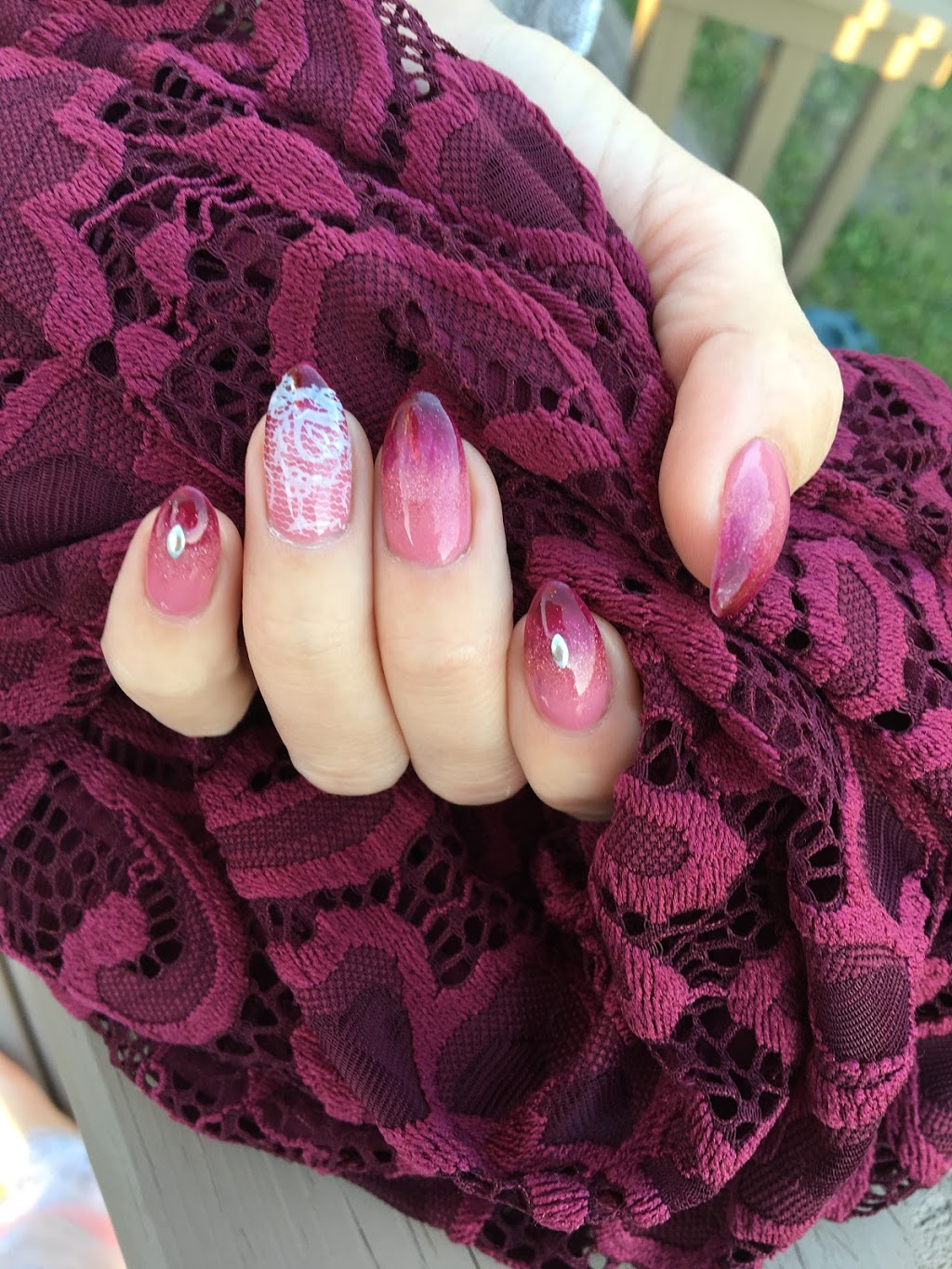 Nail Confidence | 35 Barcelona Bay, Morden, MB R6M 0A7, Canada | Phone: (204) 362-9041