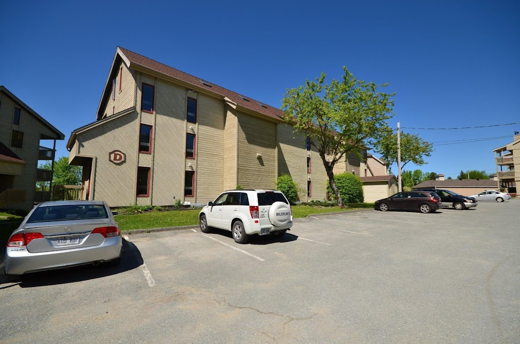 CHALETESTRIE.COM | 261 Rue Merry S A302, Magog, QC J1X 4Z9, Canada | Phone: (514) 533-0132