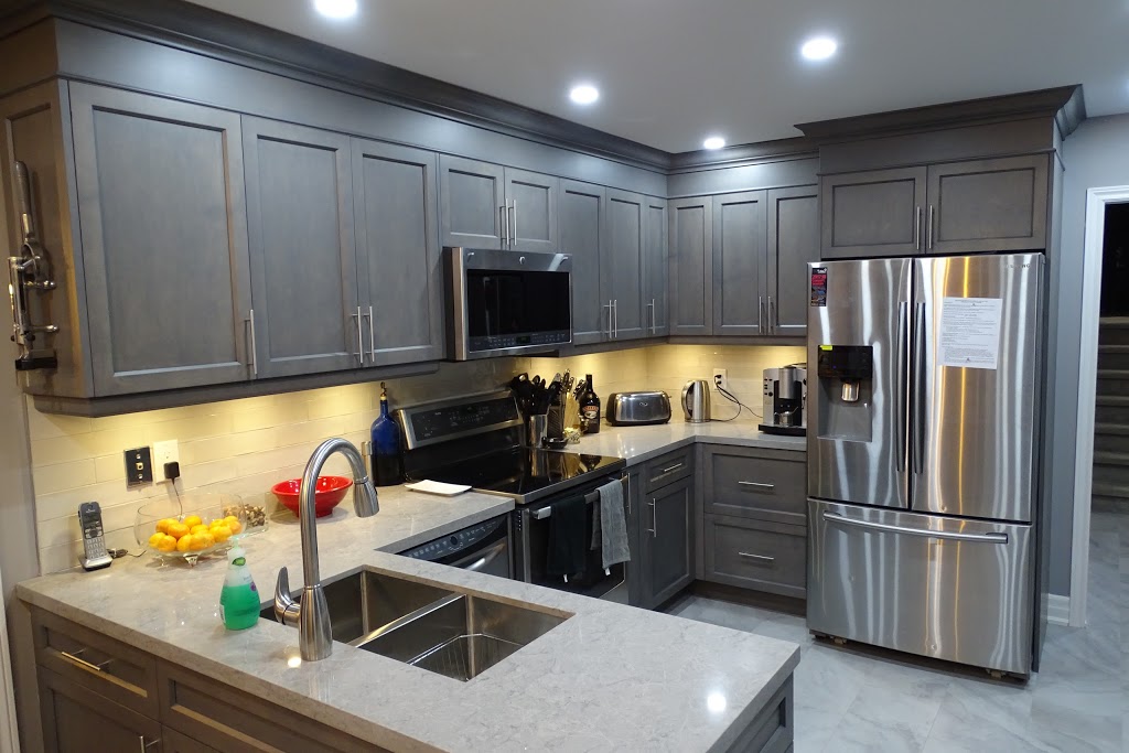 Clareville Distinctive Kitchens and Baths | 253 Summerlea Rd Unit 9,10,11, Brampton, ON L6T 5A8, Canada | Phone: (905) 793-2990