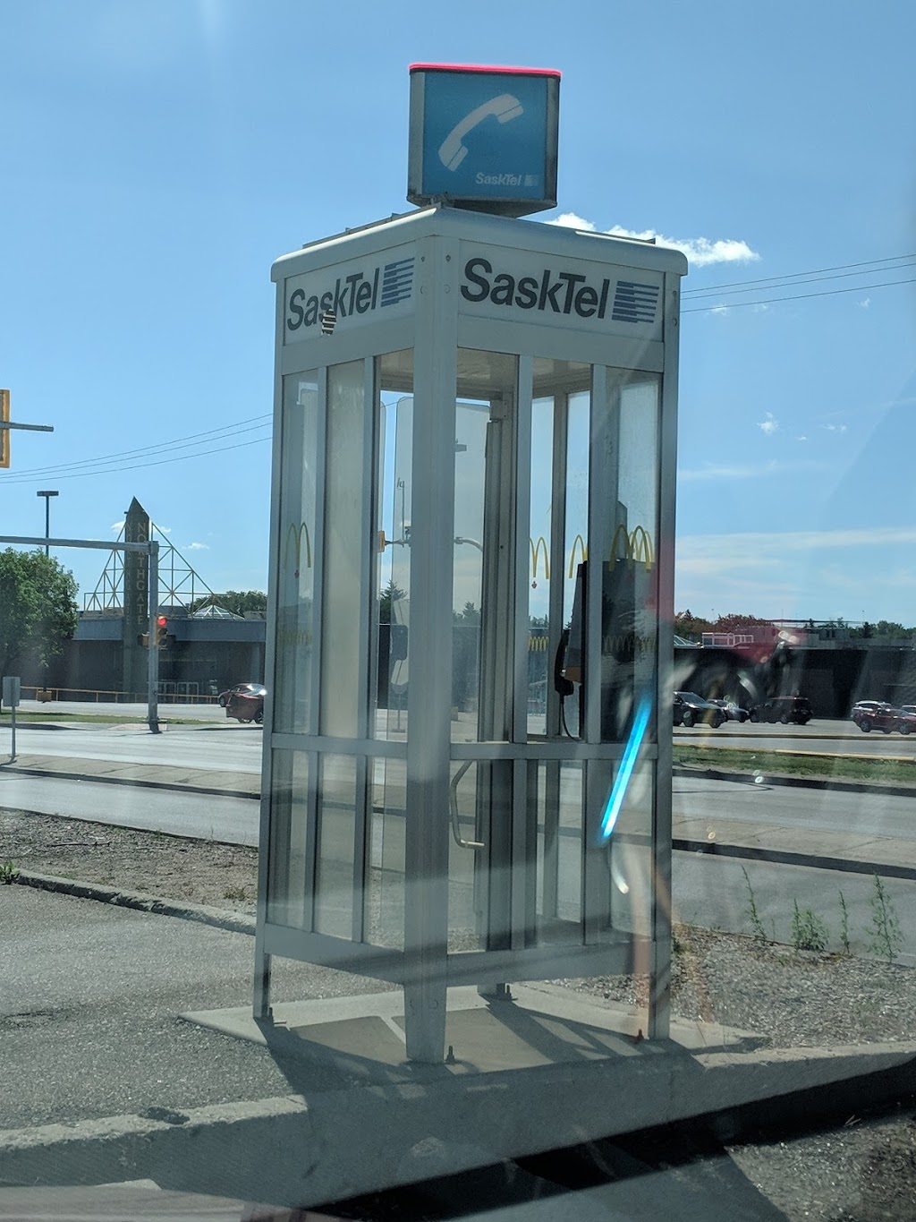Esso | 505 Albert St N, Regina, SK S4R 8E2, Canada | Phone: (306) 543-1155