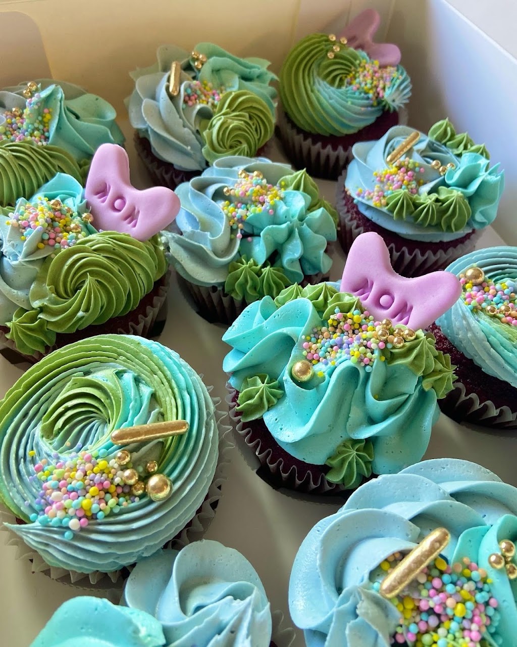 Happy Cakes | 723 179 St SW, Edmonton, AB T6W 2S7, Canada | Phone: (780) 232-6375