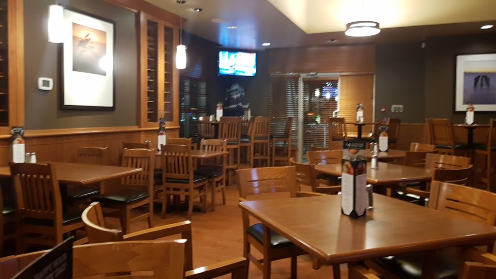 White Spot | 116-15157 Highway 10, BC-10, Surrey, BC V3S 9A5, Canada | Phone: (778) 574-5772
