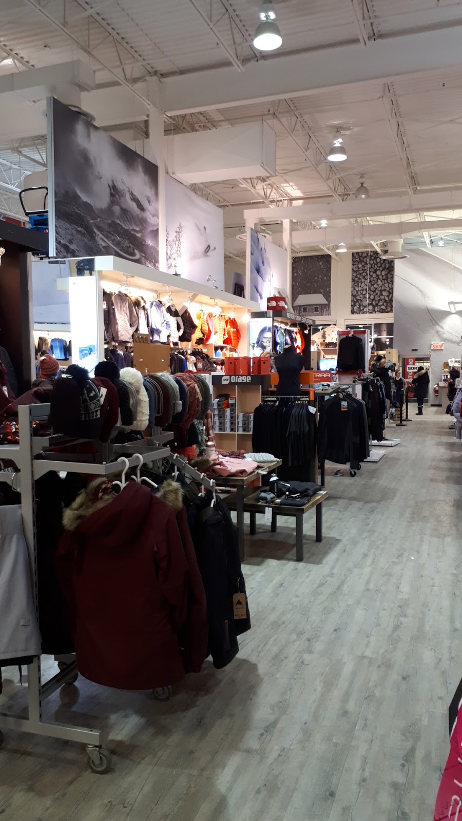 Oberson | 8680 Boulevard Leduc, Brossard, QC J4Y 0G6, Canada | Phone: (450) 462-4040