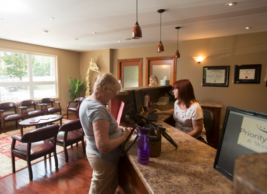 Priority Chiropractic & Wellness Centre | Grove Street Entrance, 218 Bayfield St, Barrie, ON L4M 3B6, Canada | Phone: (705) 726-0400