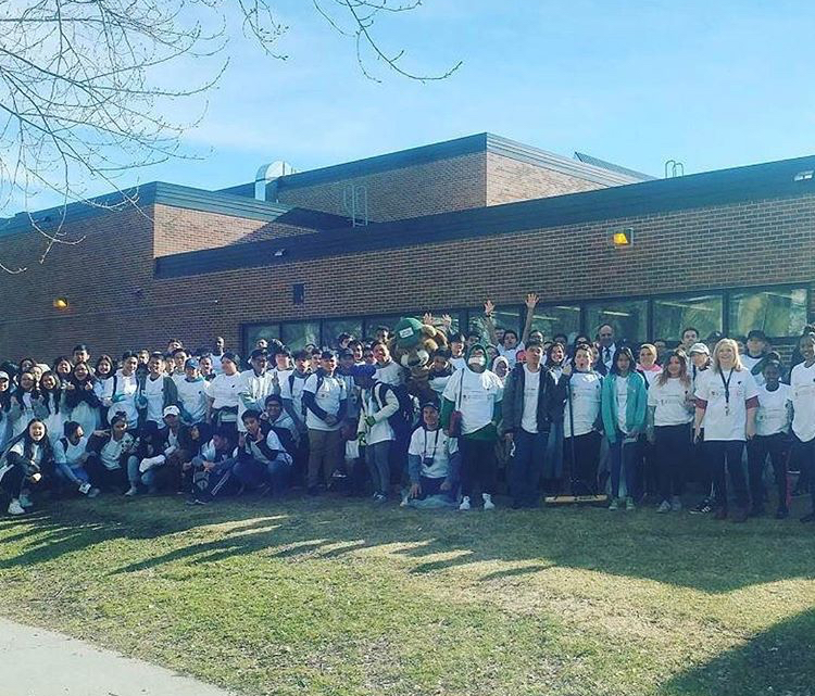 General Wolfe Junior High School | 661 Banning St, Winnipeg, MB R3G 2G3, Canada | Phone: (204) 786-7427