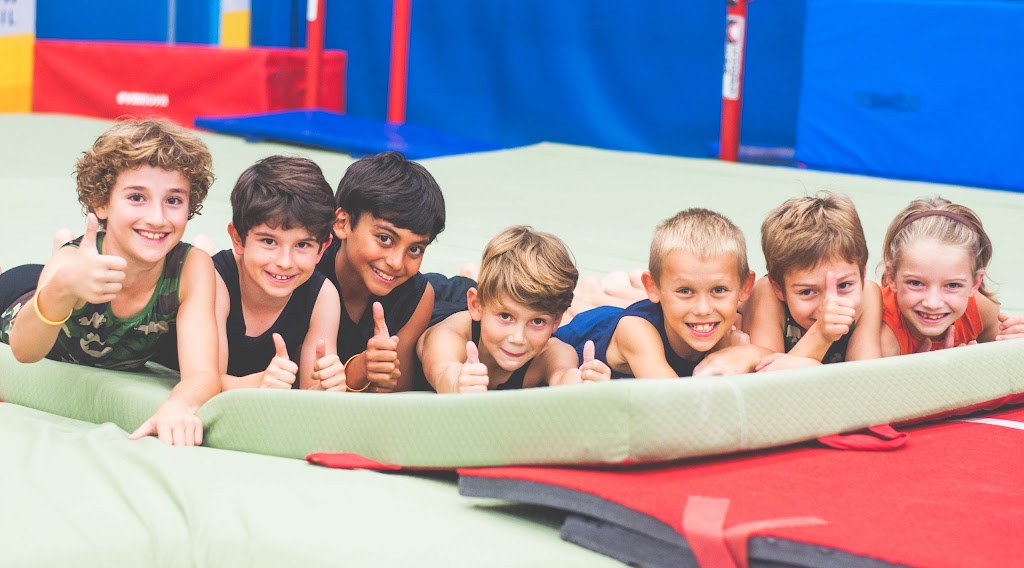 Club Gymini | 3093 Bd de la Gare, Vaudreuil-Dorion, QC J7V 9R2, Canada | Phone: (450) 455-3141