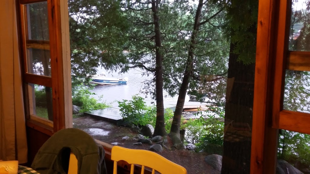 PresquIle Cottages | 1203 ON-64, Alban, ON P0M 1A0, Canada | Phone: (705) 857-2195