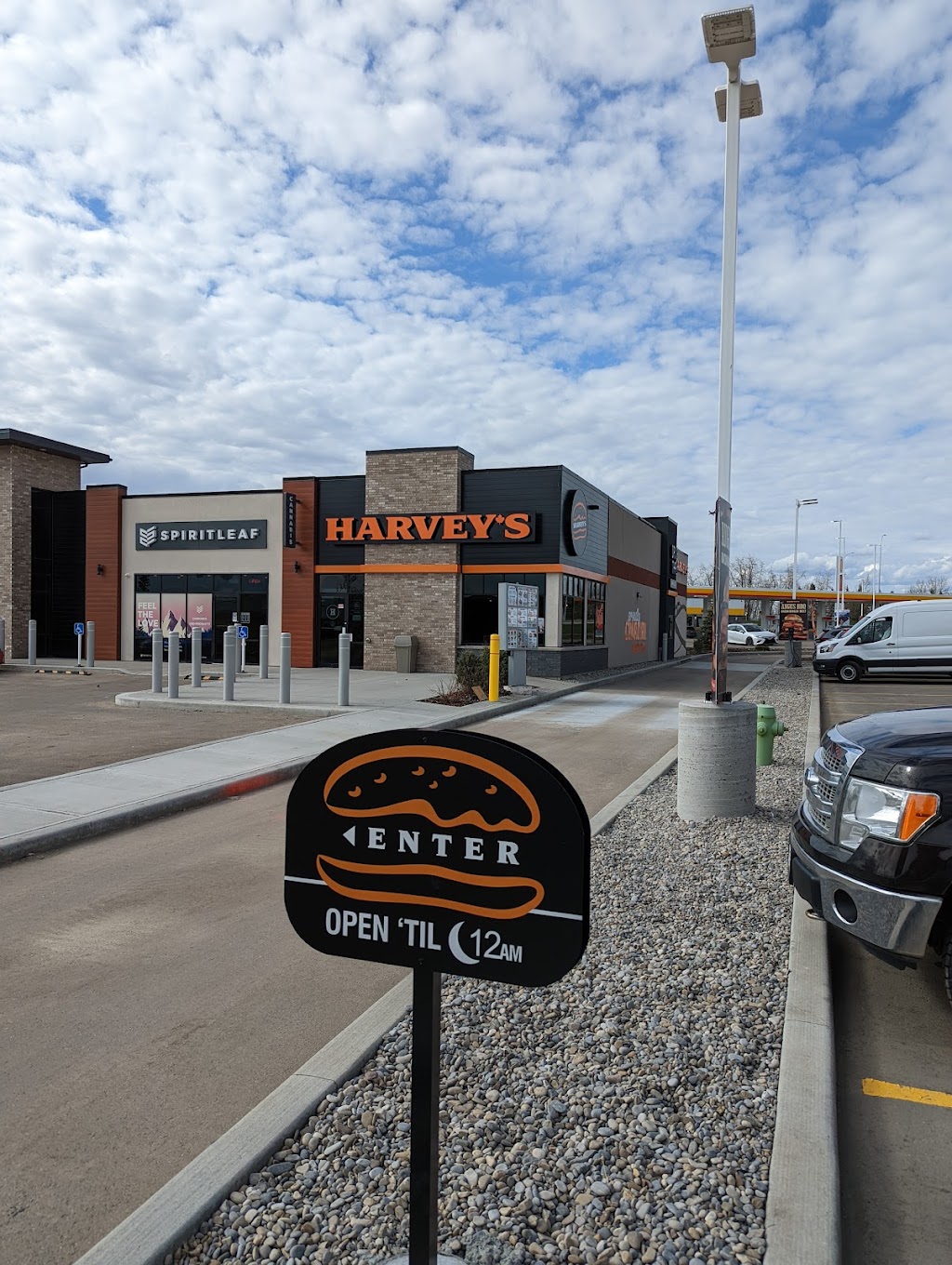 Harveys | 184 Leva Ave, Red Deer, AB T4E 1B9, Canada | Phone: (587) 797-4180