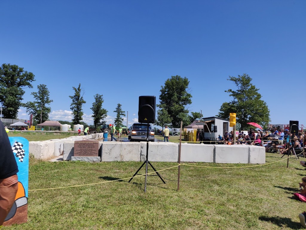 Comber Community Centre | 6211-6213 McAllaster St, Comber, ON N0P 1J0, Canada | Phone: (519) 727-0470