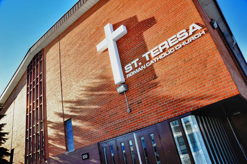 St. Teresa Roman Catholic Church | 100 Tenth St, Etobicoke, ON M8V 3G1, Canada | Phone: (416) 259-2933