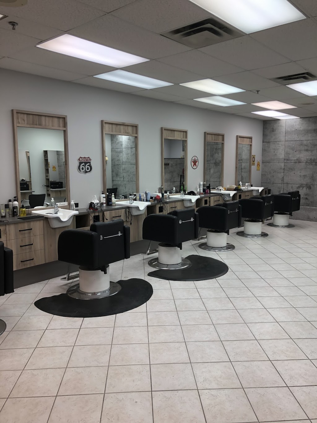 Coiffure Duvernay | 3100 Blvd. de la Concorde E, Laval, QC H7E 2B8, Canada | Phone: (450) 661-9784
