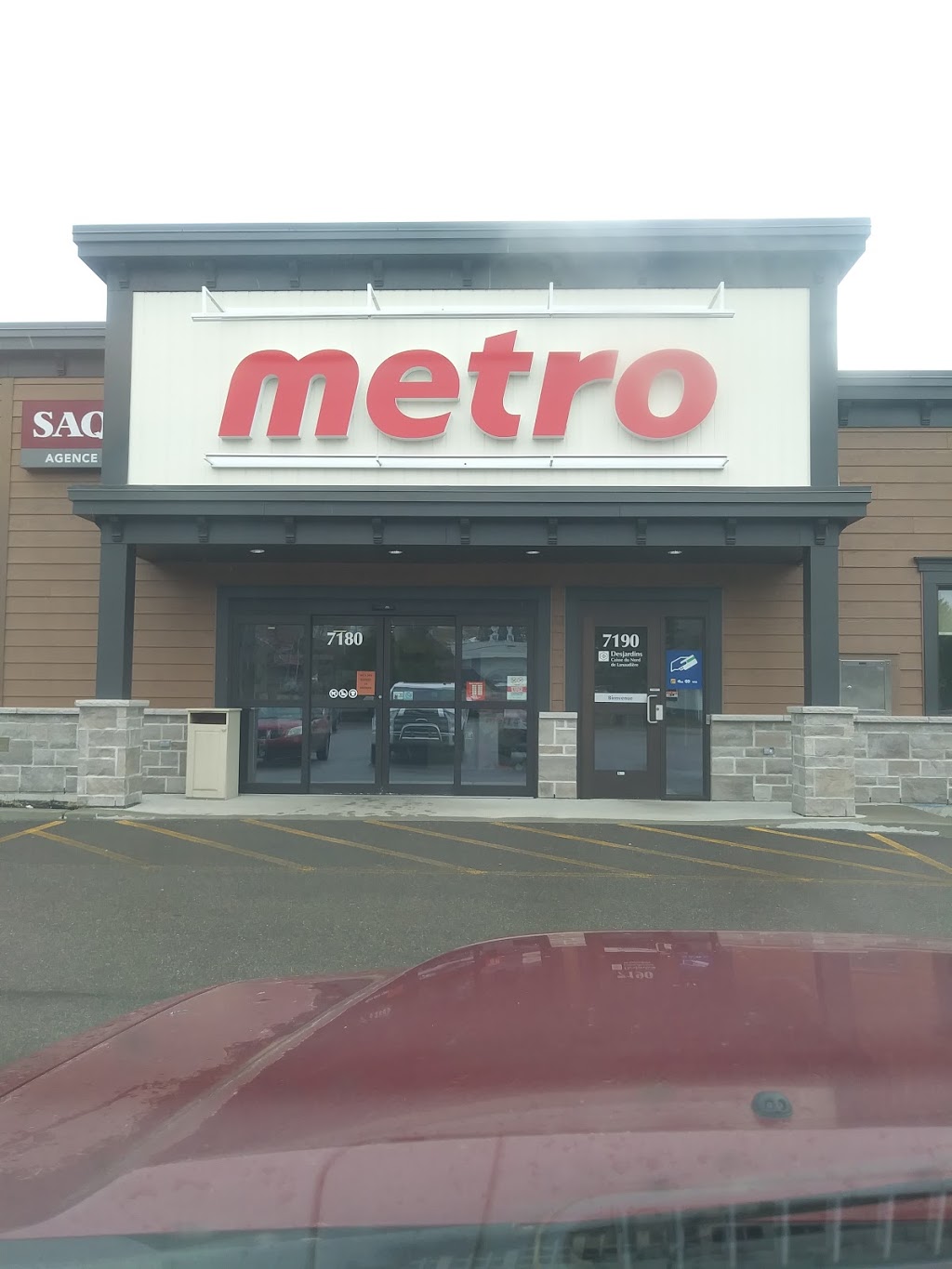 Metro Emery St-Damien | 7180 Rue Principale, Saint-Damien, QC J0K 2E0, Canada | Phone: (450) 835-4445