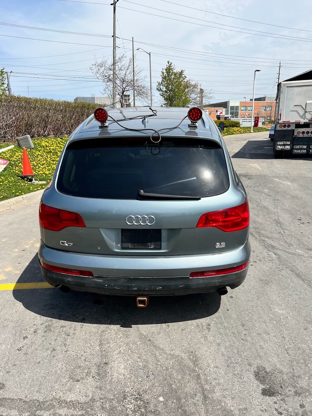 Ontario auto recycling and storage | 2420 Providence Line, Peterborough, ON K9J 6X8, Canada | Phone: (647) 778-7931