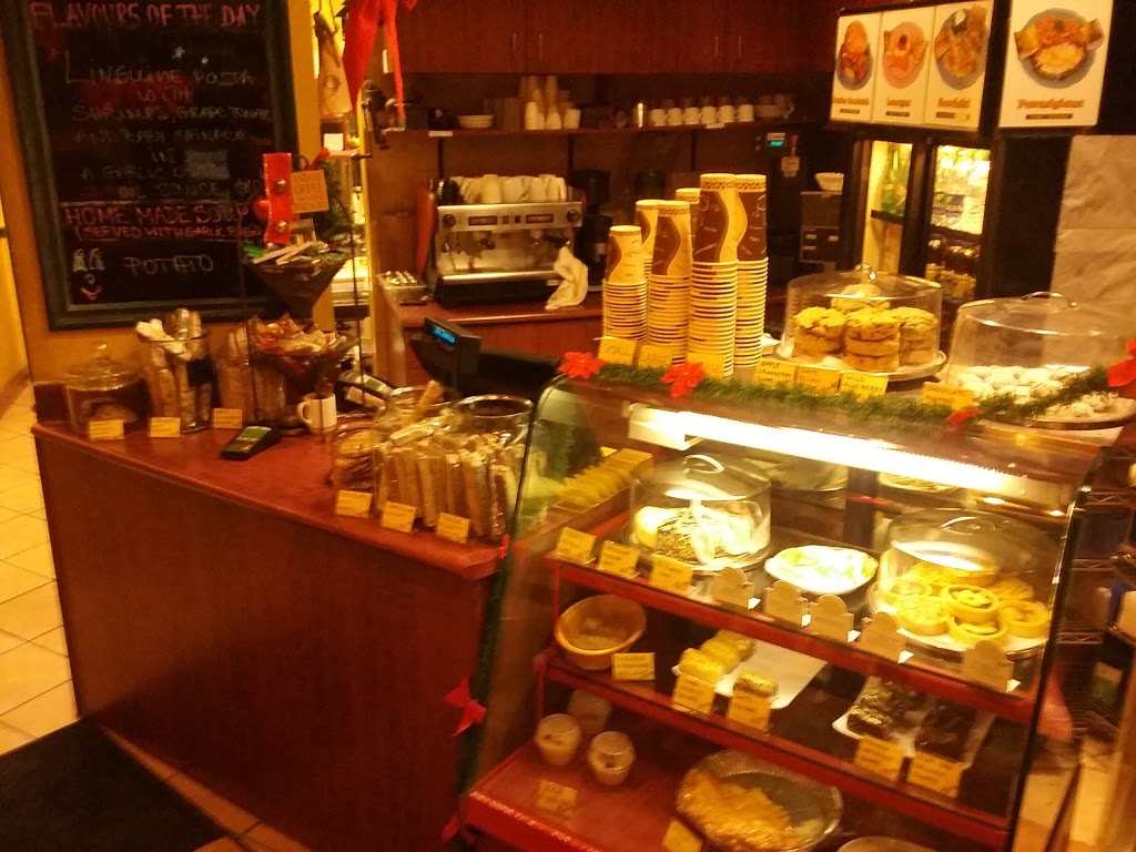 Cafe Sympatico | 666 Burnhamthorpe Rd, Etobicoke, ON M9C 2Z4, Canada | Phone: (416) 695-0222