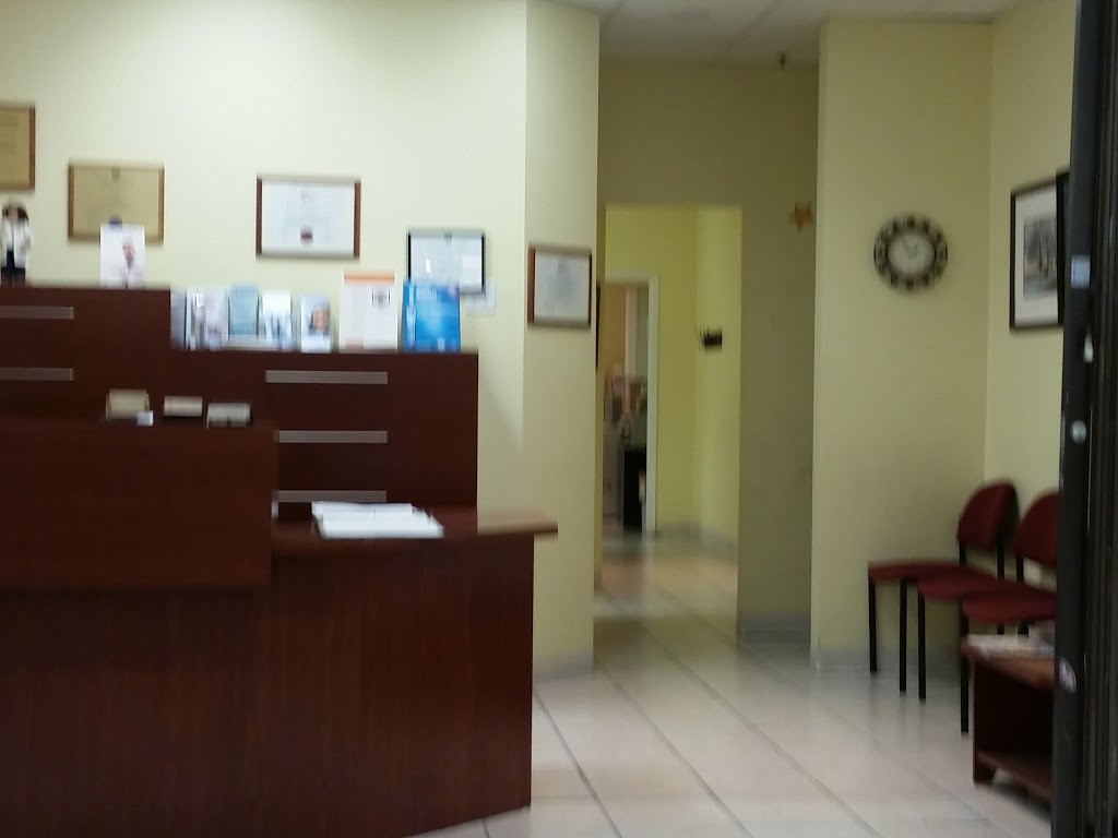 Centre Dentaire Langelier | 7335 Boul Langelier, Saint-Léonard, QC H1S 1V6, Canada | Phone: (514) 255-5511