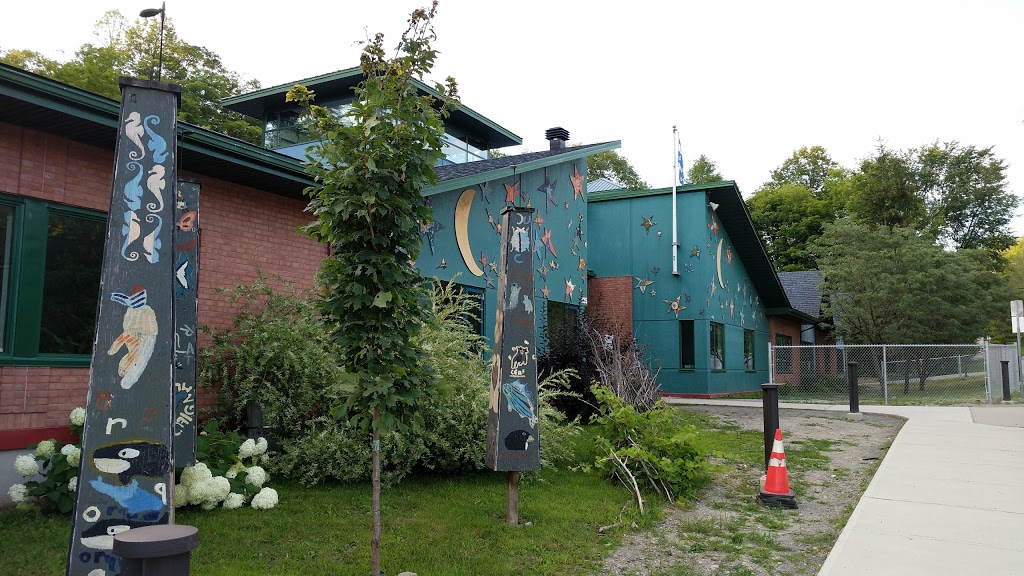 School Grand-Boisé | 135 Chemin Scott, Chelsea, QC J9B 1R6, Canada | Phone: (819) 503-8807