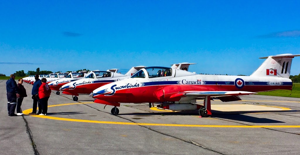 Kingston Flying Club | 1040 Len Birchall Way, Kingston, ON K7M 9A1, Canada | Phone: (613) 389-0954
