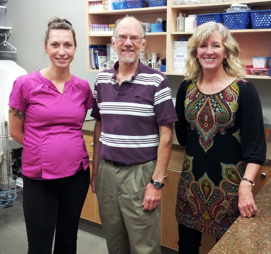 Okotoks Veterinary Clinic | 105 Southbank Blvd #203, Okotoks, AB T1S 0G1, Canada | Phone: (403) 995-9700
