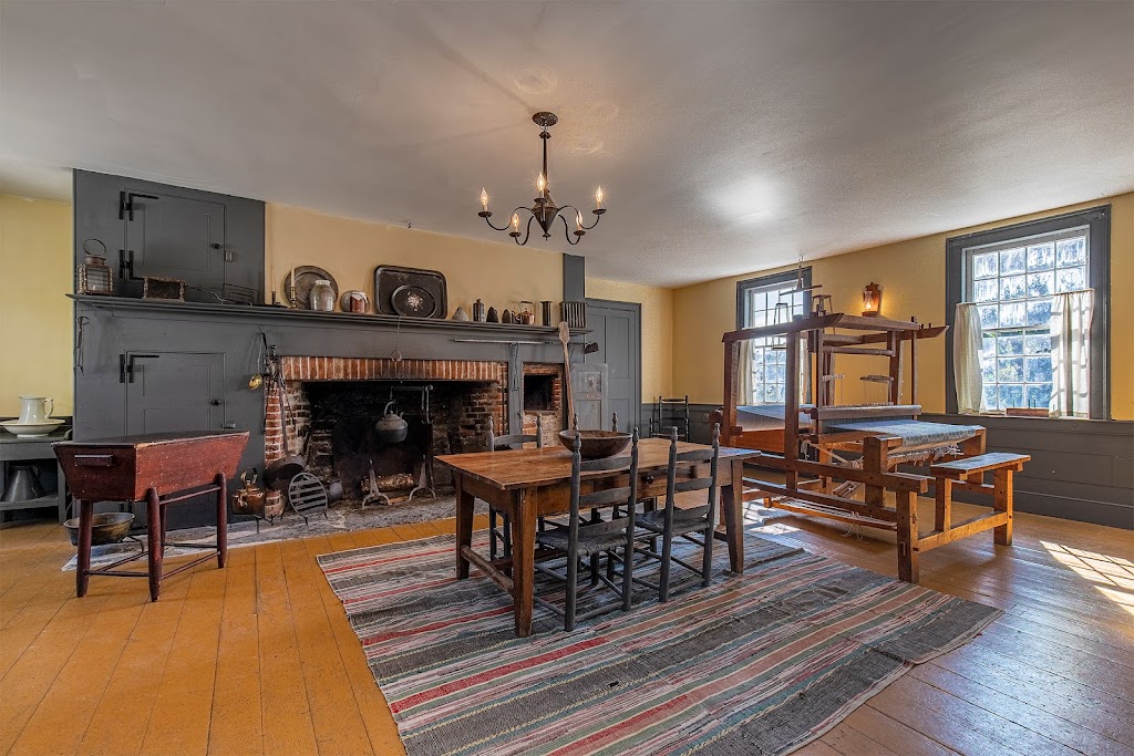 MacPherson House & Park | 180 Elizabeth St, Napanee, ON K7R 1B5, Canada | Phone: (613) 354-3027