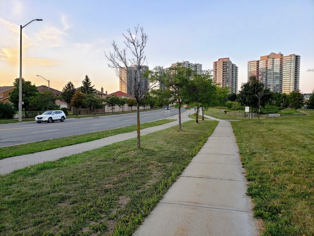 Renowned Rennovations | 1445 Applewood Rd, Mississauga, ON L5E 2L9, Canada | Phone: (905) 274-7778