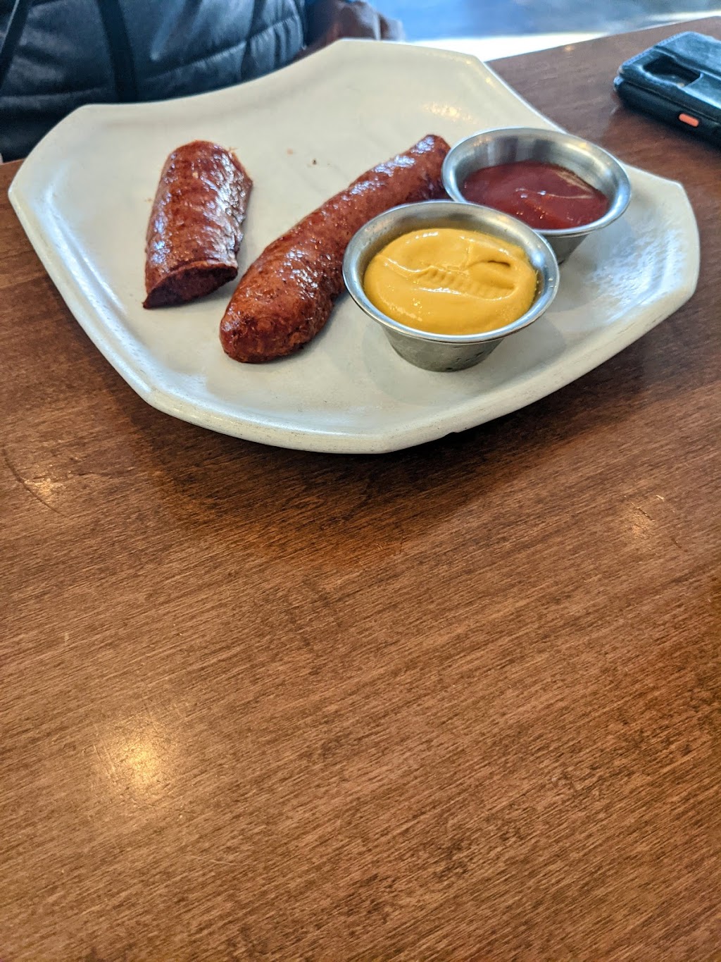 Pazzers Pub | 5032 16 Ave NW #1, Calgary, AB T3B 0N3, Canada | Phone: (403) 286-1500