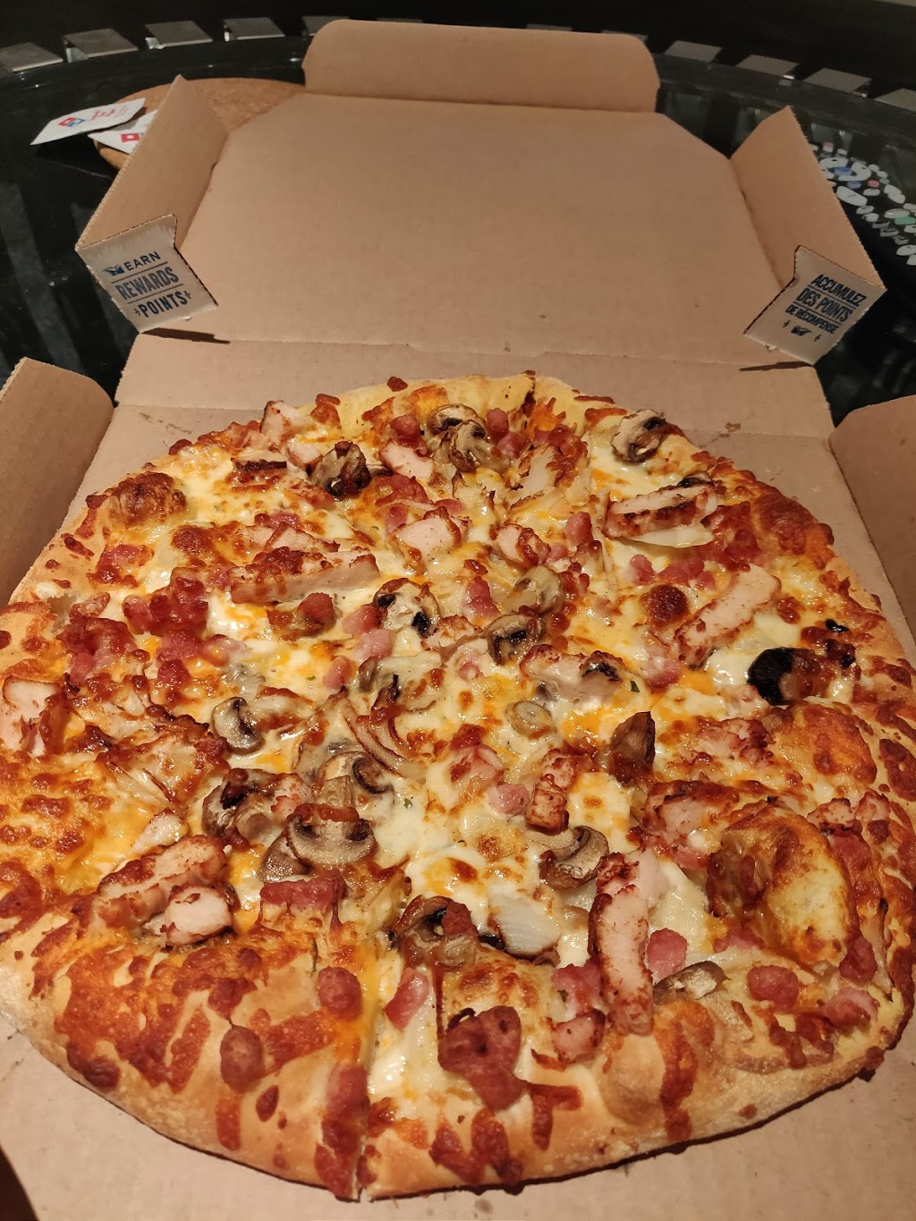 Dominos | 20330 88 Ave, Langley City, BC V1M 2Y4, Canada | Phone: (604) 882-7445