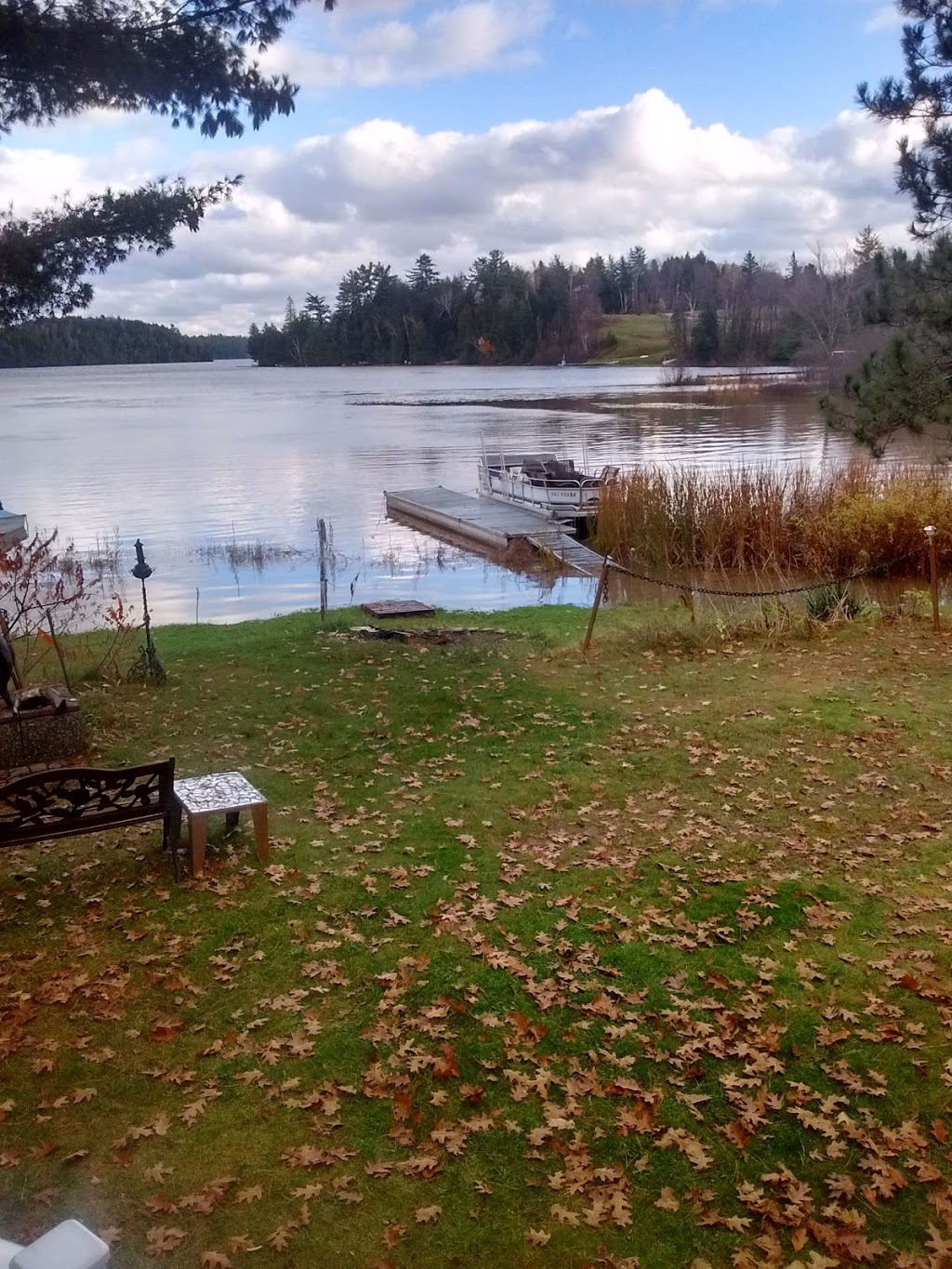 Plage Pélissier, Lac McGregor, ValdesMonts, Qc ValdesMonts, QC
