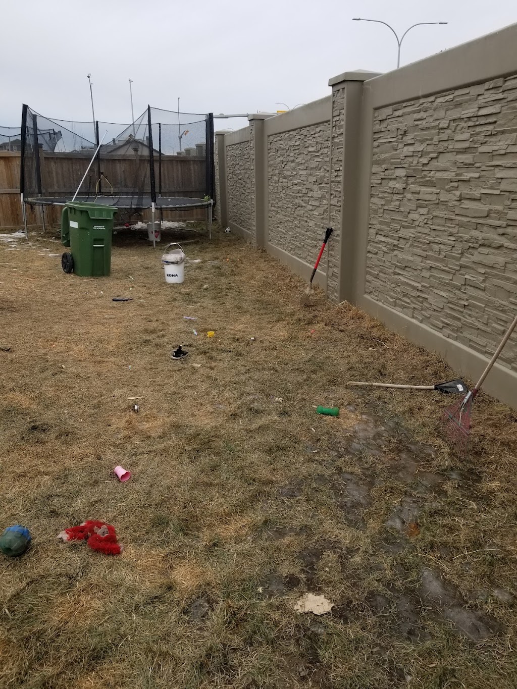 Scrappy doo doggie poo removal | 2320 Baywater Cres, Airdrie, AB T4B 0T4, Canada | Phone: (403) 478-9333