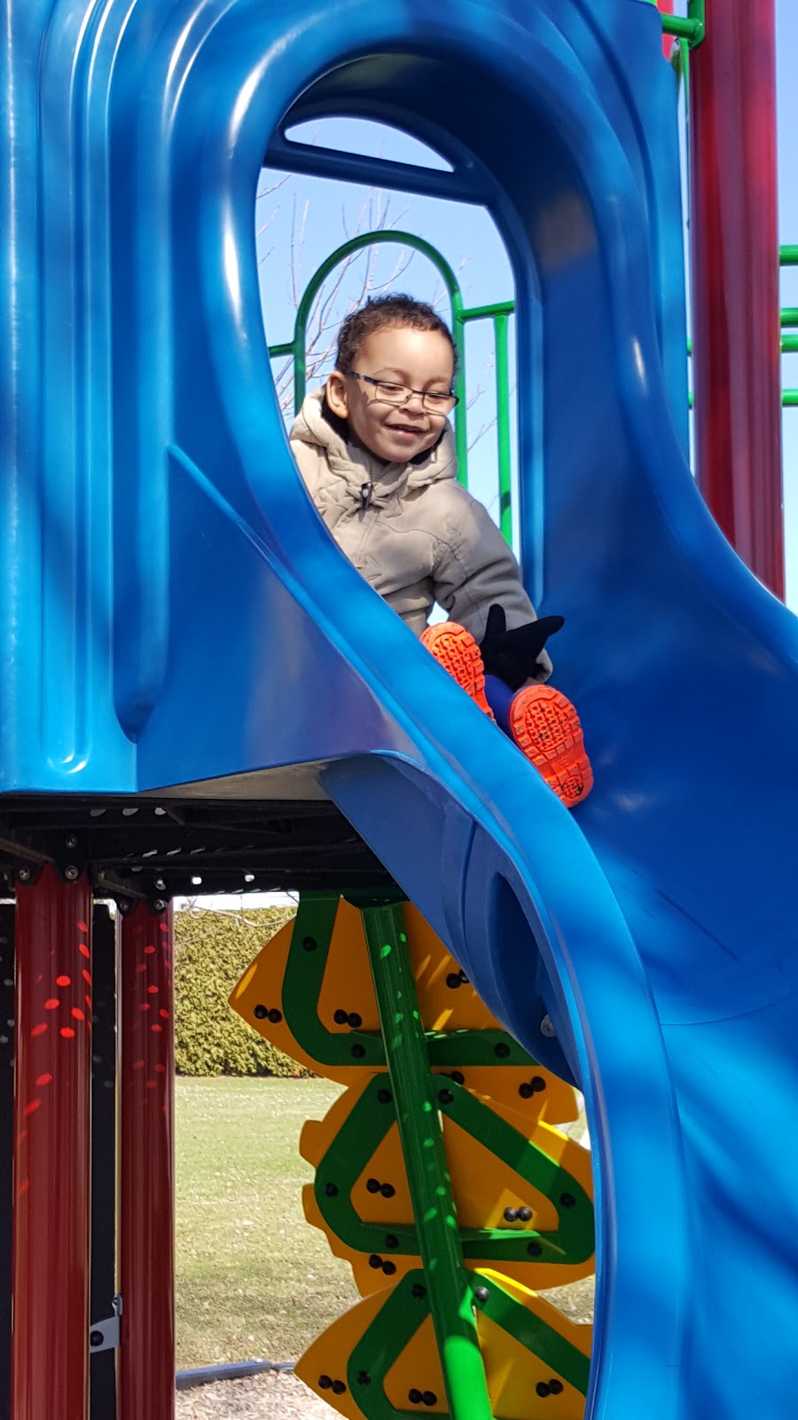 Parc en Ciel | 80 Rue Rita, Saint-Jean-sur-Richelieu, QC J2W 1R1, Canada