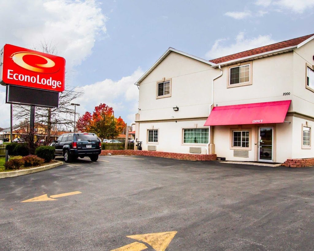 Econo Lodge Tonawanda I-290 | 2000 Niagara Falls Blvd, Tonawanda, NY 14150, USA | Phone: (716) 694-6696