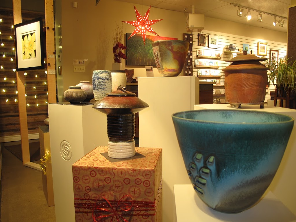 Mikreations Art & Frame Gallery | 1547 Niagara Stone Rd, Virgil, ON L0S 1T0, Canada | Phone: (905) 468-7938