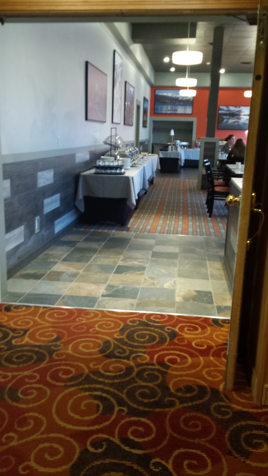 Westerly Restaurant | Coast Westerly Hotel, 1590 Cliffe Ave, Courtenay, BC V9N 2K4, Canada | Phone: (250) 338-2749