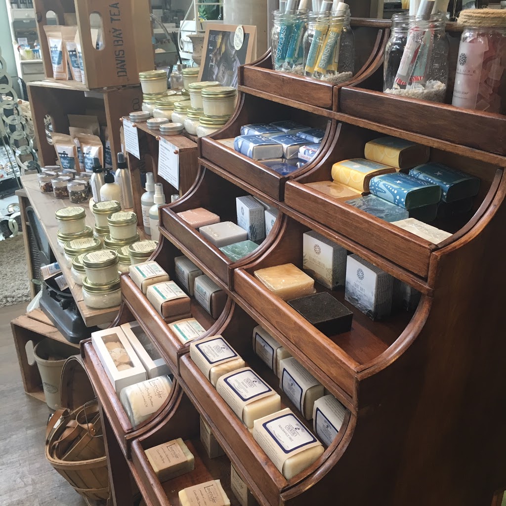 Coast Lifestyle Co. | 622 Hough Rd Unit 106, Gibsons, BC V0N 1V4, Canada | Phone: (604) 886-0168