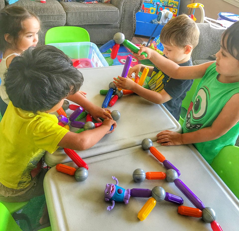 24-7 CHILDCARE CANADA-LYNNWOOD-RIO TERRACE ( 24 HOURS DAYCARE WE | 15421 79a Ave NW, Edmonton, AB T5R 3H3, Canada | Phone: (780) 278-4568