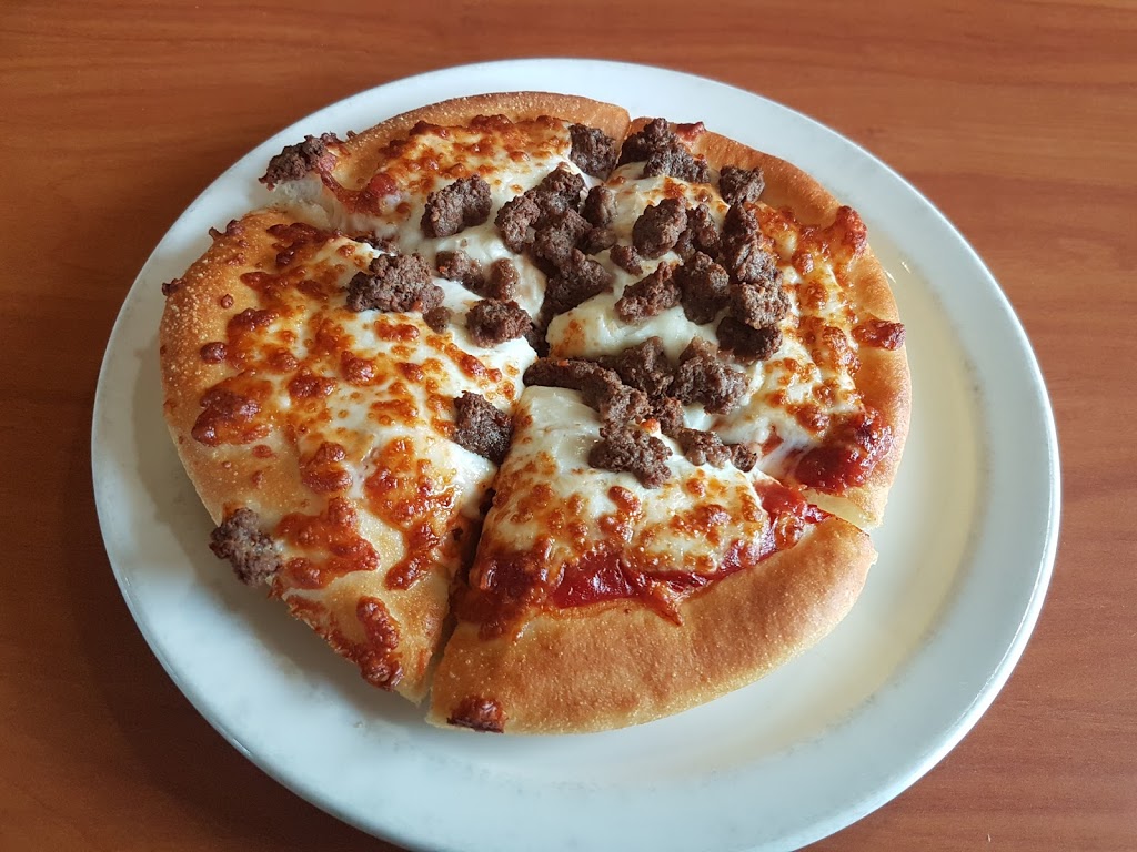 Pizza Hut | 1635 Lawrence Ave W, North York, ON M6L 3C9, Canada | Phone: (416) 241-6006