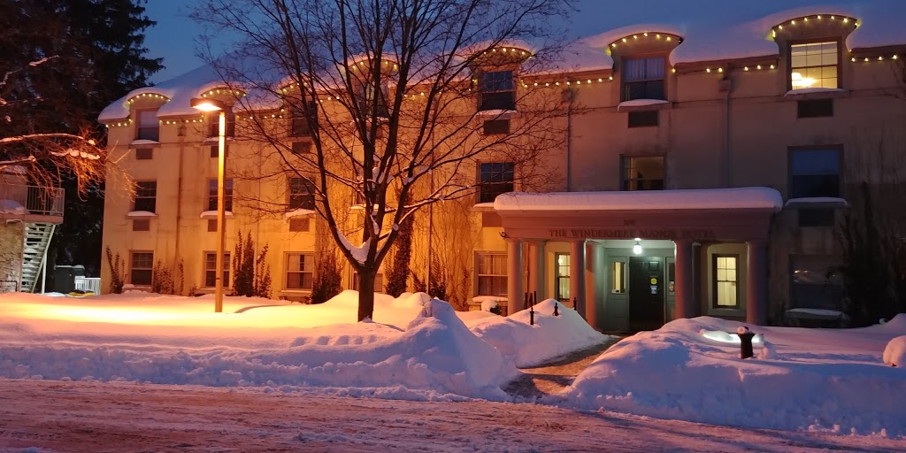 Windermere Manor | 200 Collip Cir, London, ON N6G 4X8, Canada | Phone: (519) 858-1391