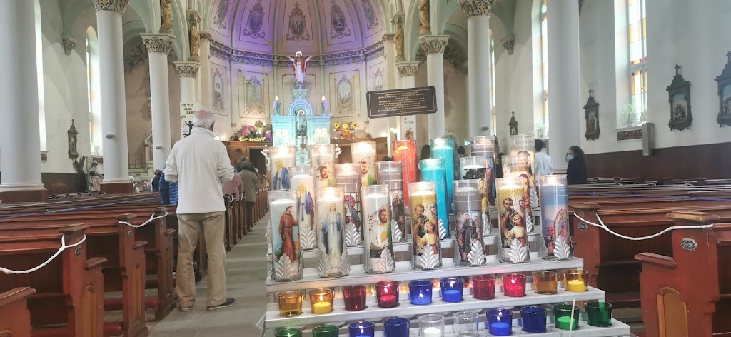 Paroisse Saint-François-Xavier | 650 Rue Shefford, Bromont, QC J2L 1C1, Canada | Phone: (450) 534-2181