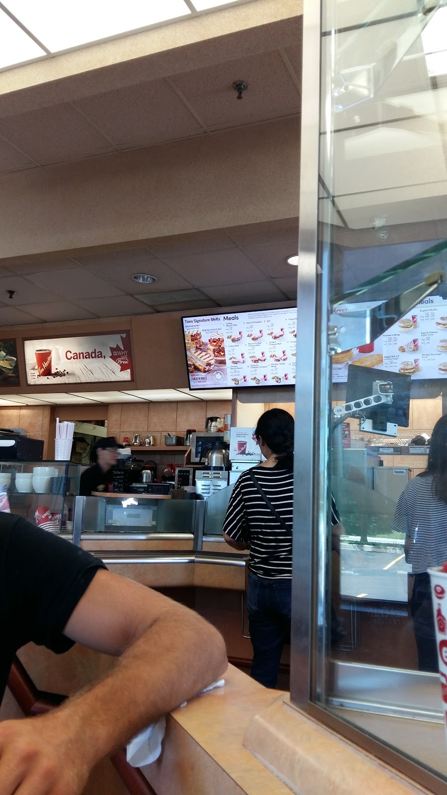 Tim Hortons | 851 Fischer-Hallman Rd Unit 7, Kitchener, ON N2M 5N8, Canada | Phone: (519) 570-9181