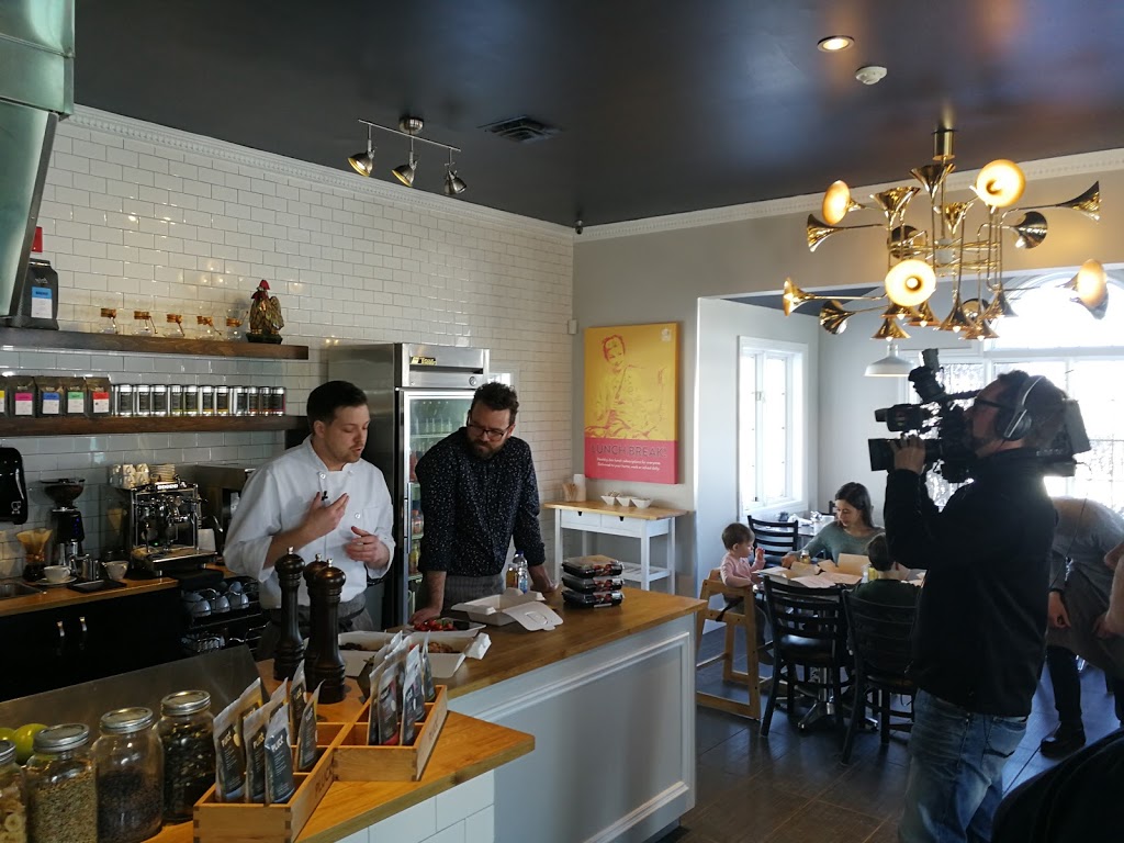 Revalee Brunch Café | 4100 Victoria Ave, Vineland, ON L0R 2C0, Canada | Phone: (905) 562-4101