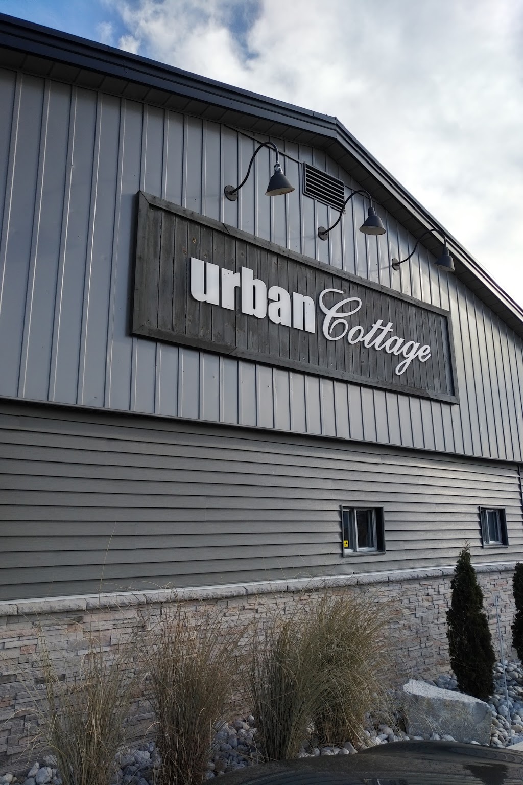 Urban Cottage | 2 McBay Rd, Brantford, ON N3T 5L4, Canada | Phone: (519) 720-6777