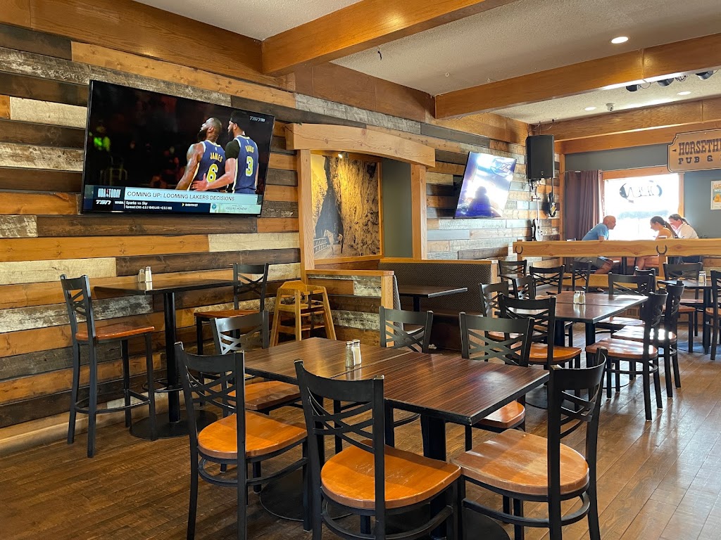 Horsethief Creek Pub & Eatery | 7538 Main St E, Radium Hot Springs, BC V0A 1M0, Canada | Phone: (250) 347-6400