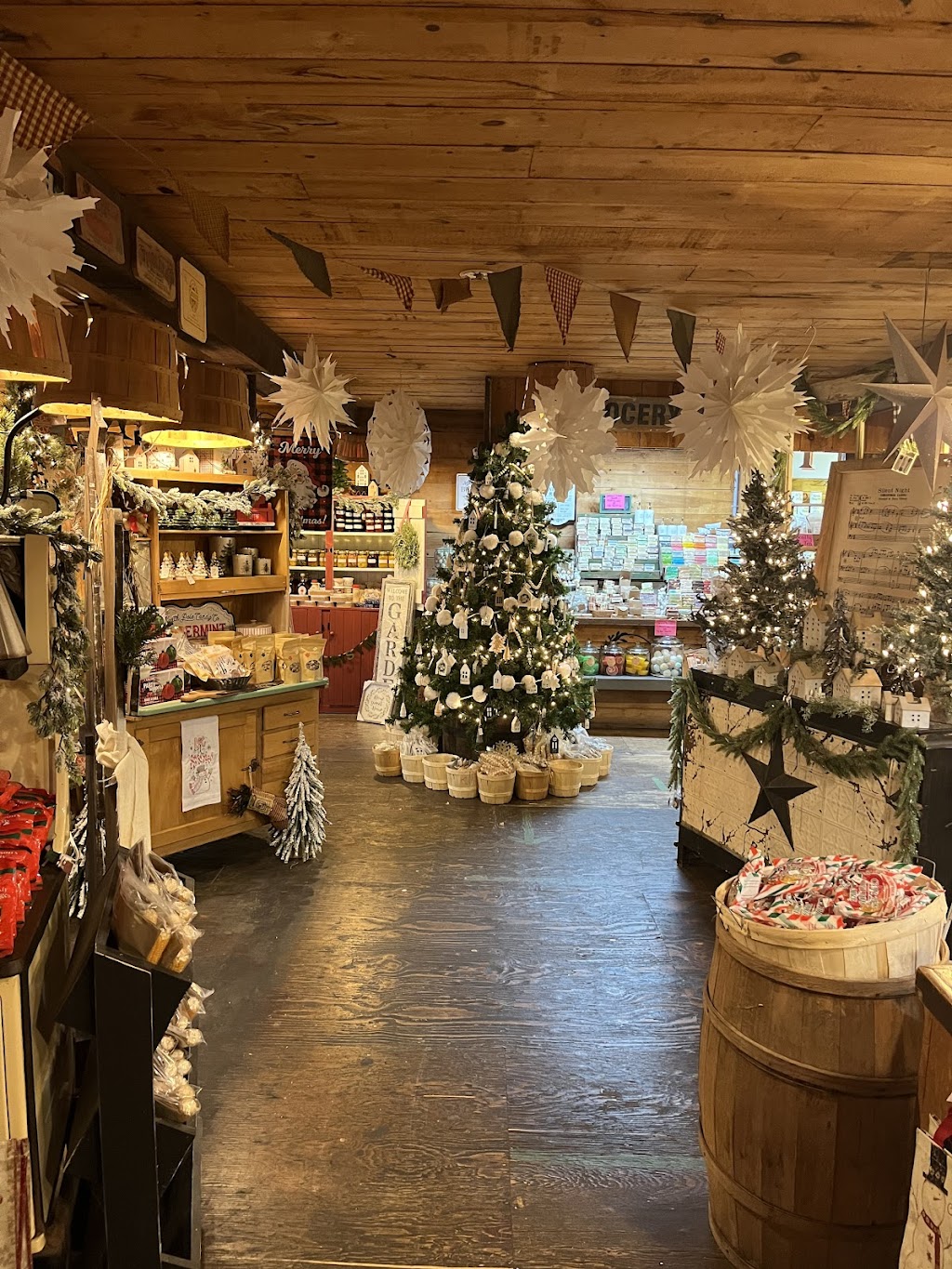 Pearsons Corner Market | 1072 Main St, Sussex Corner, NB E4E 2Z8, Canada | Phone: (506) 433-6356
