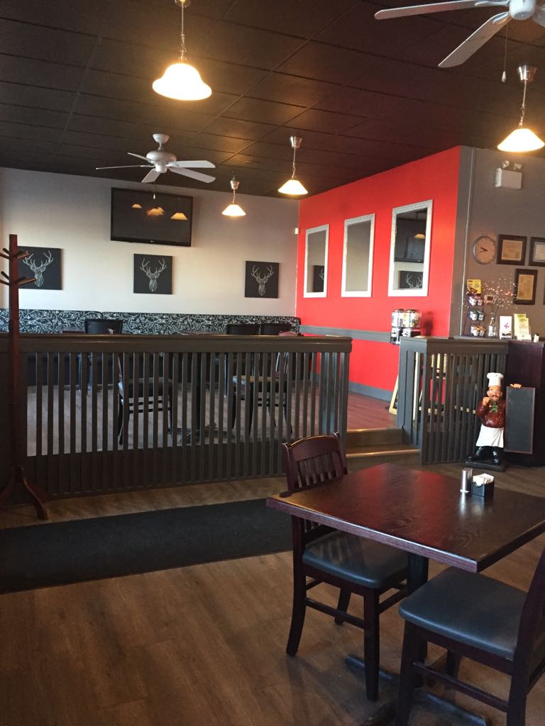 Uncle Rogers Family Dining & Lounge | 5103 50th St, Tofield, AB T0B 4J0, Canada | Phone: (780) 662-4441