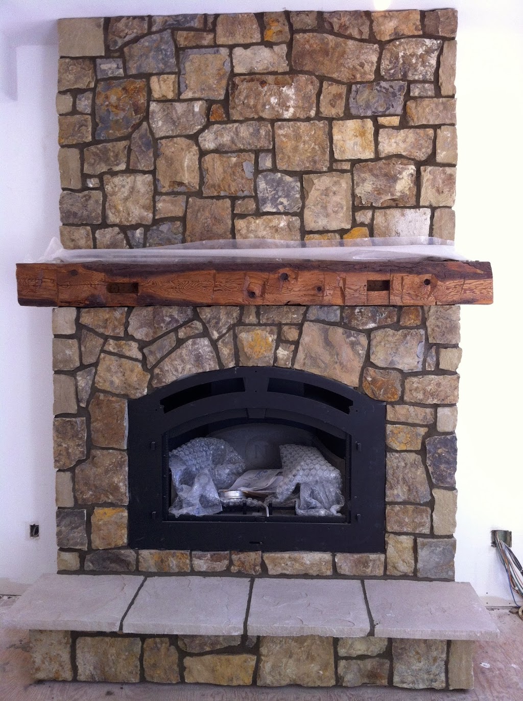 Country Roots Masonry & Landscaping Inc.. | 279 Barrie St, Thornton, ON L0L 2N0, Canada | Phone: (705) 796-7811