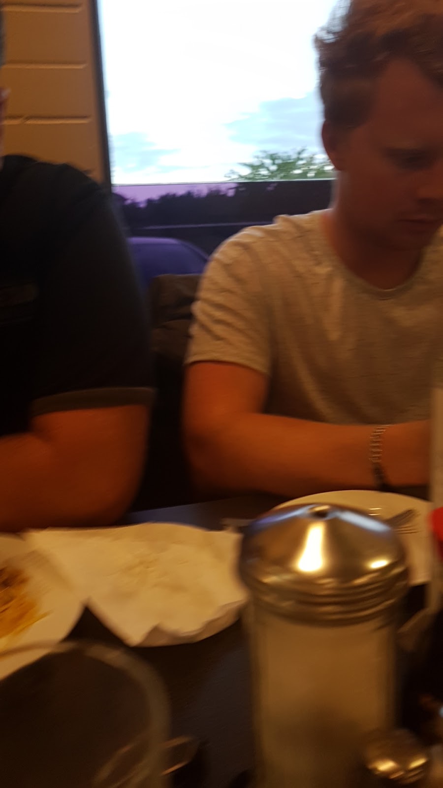 Winfield Chinese Restaurant | BC-97, Lake Country, BC V4V 1Y1, Canada | Phone: (250) 766-4171
