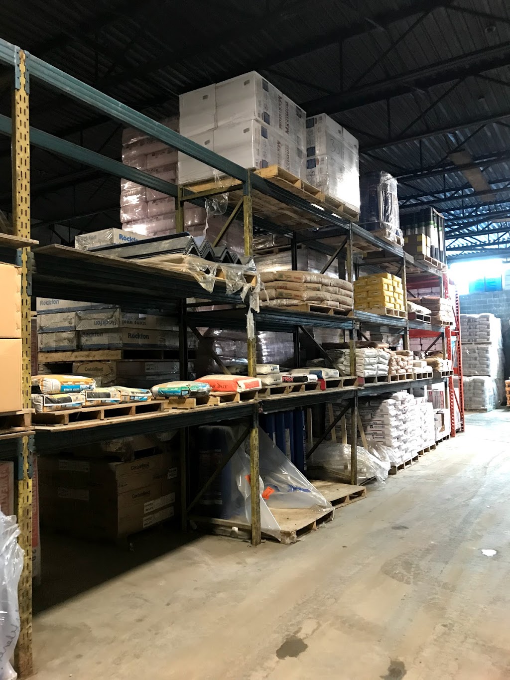Patene Building Supplies | 1290 Victoria St N, Kitchener, ON N2B 3C9, Canada | Phone: (519) 745-1188