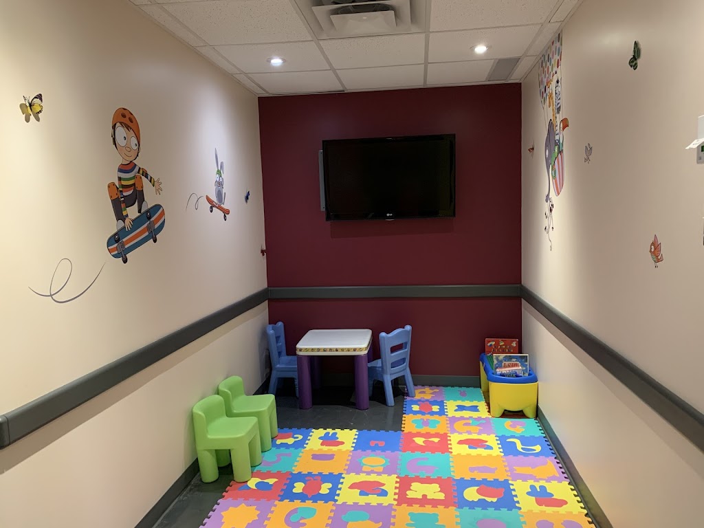 RadioJr Inc | 2320 Rue Fleury E suite 101, Montreal, QC H2B 1K9, Canada | Phone: (514) 723-4607